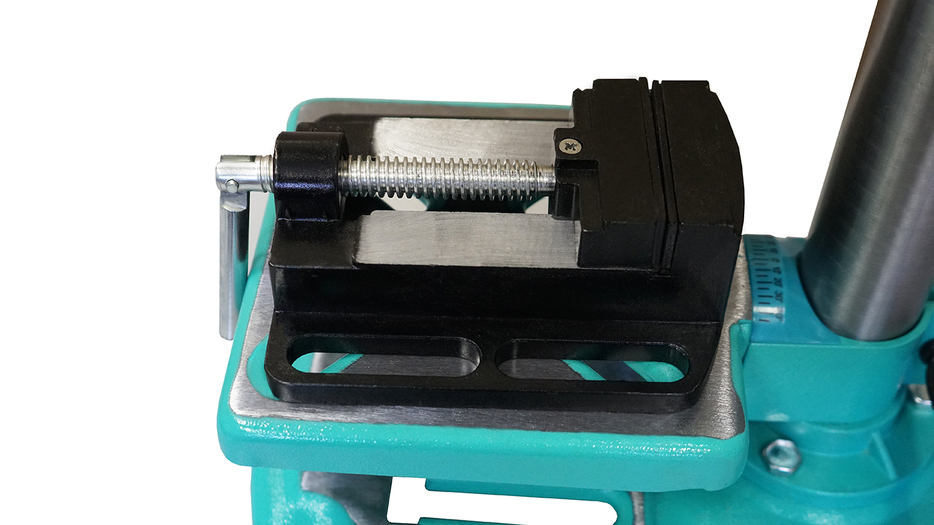 Станок сверлильный BD7045 Sturm!, 0,45кВт, 9 скоростей, патрон 16 мм